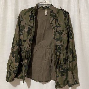 Xhilaration Camo jacket